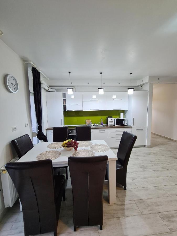 Cozy Apartment Arad Exterior foto